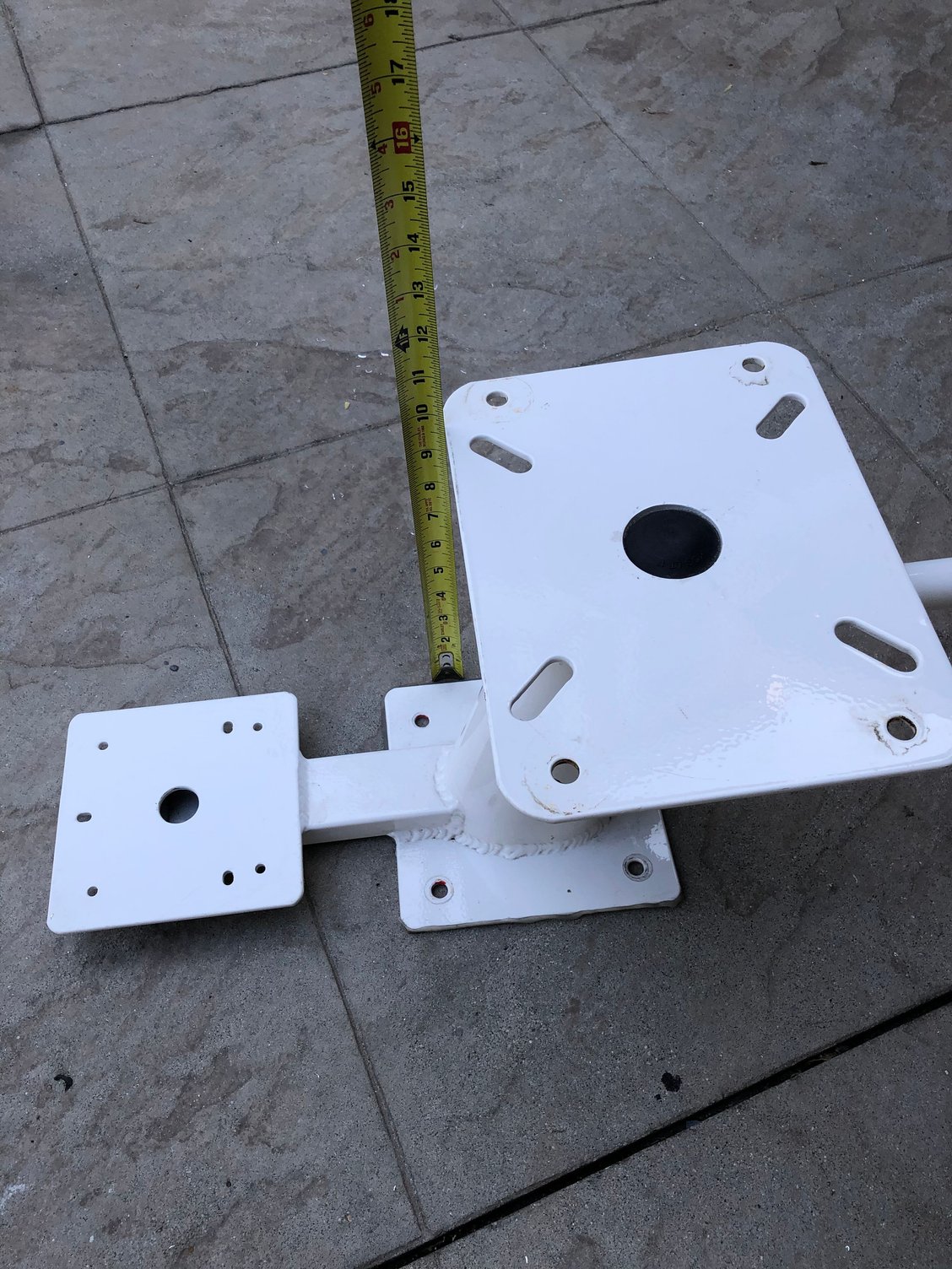 ***FOR SALE SeaScan Radar Mount w/ Fold Down Anchor Light! Like New