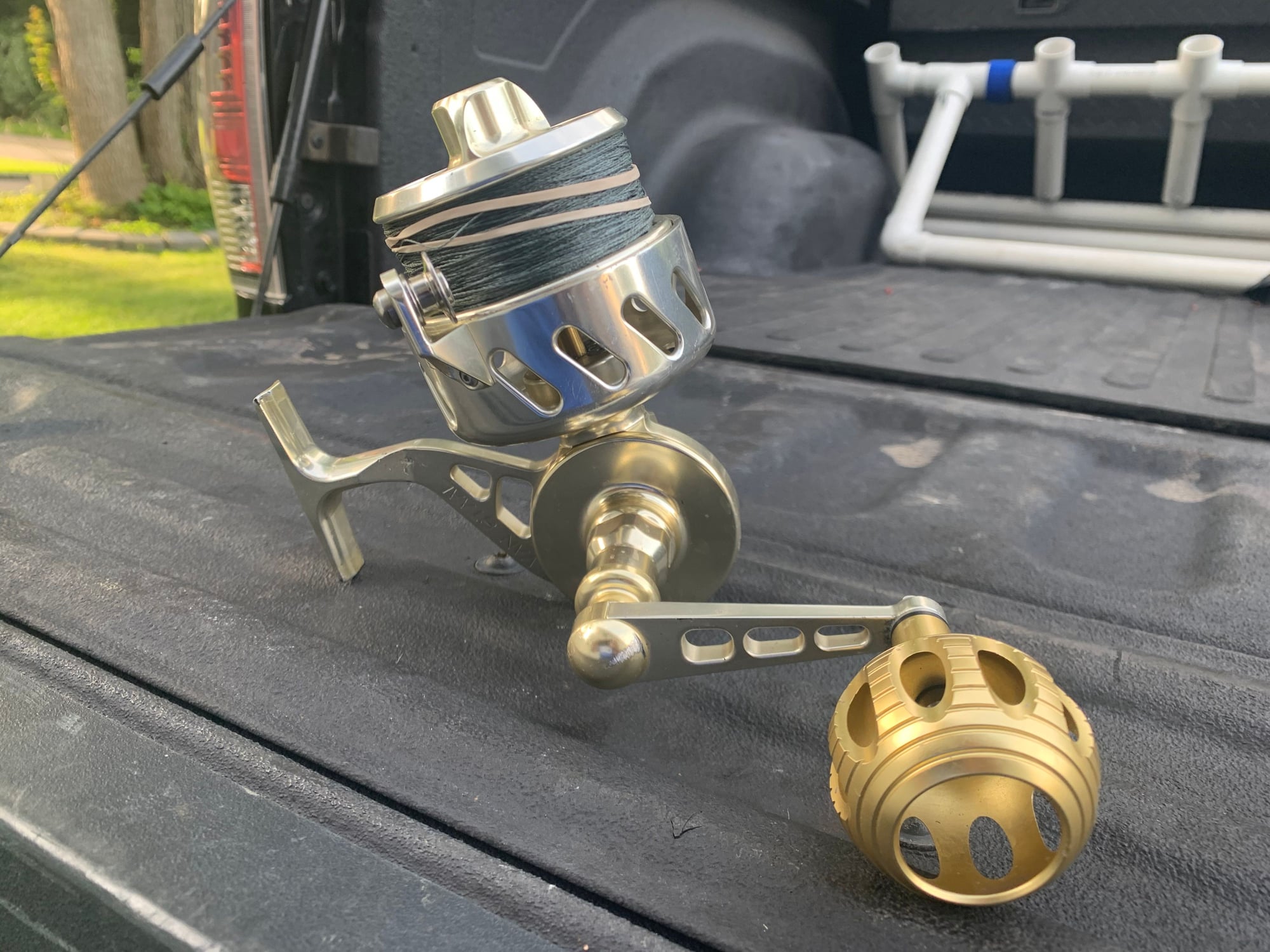 Gold Van Staal VS250 Reel w/ 60lb Braid - The Hull Truth - Boating