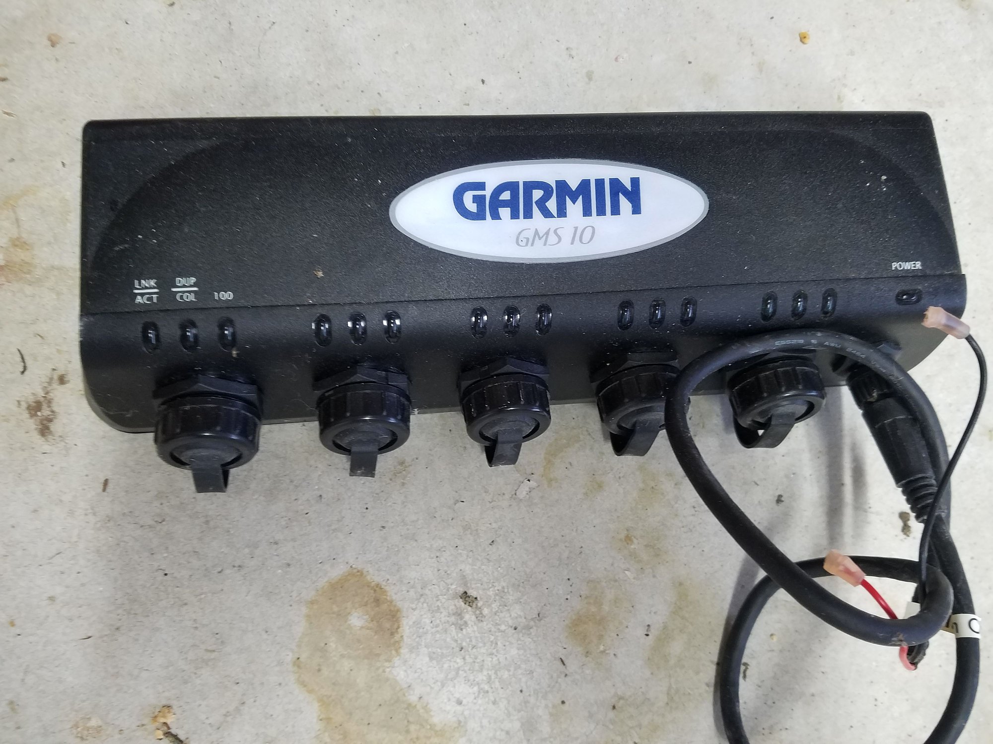 Garmin GMS 10 Network Port Expander 0100035100 The Hull