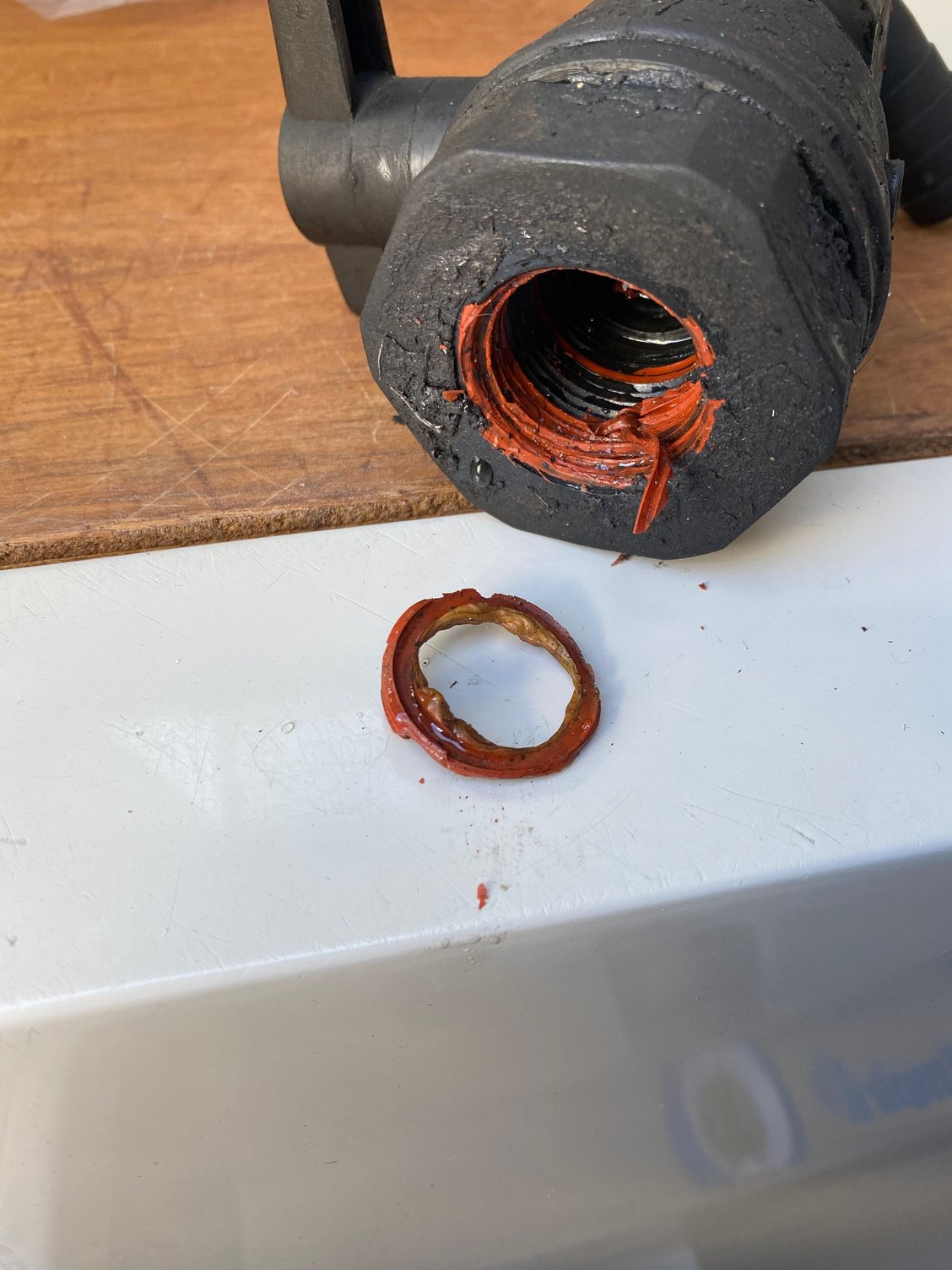 Thread sealant for thru hull The Hull Truth Boating and Fishing Forum