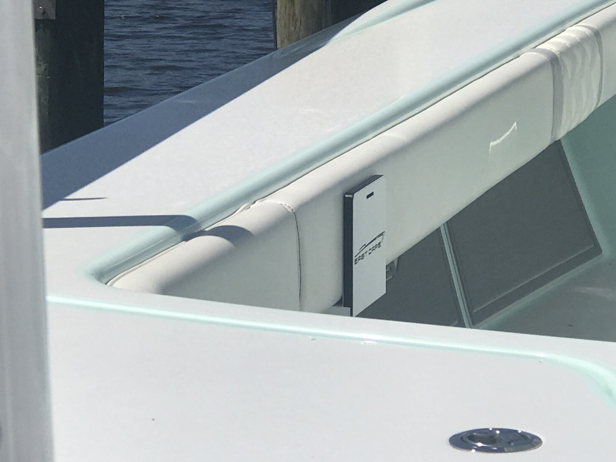 Heavy duty suction cups? - The Hull Truth - Boating and Fishing Forum