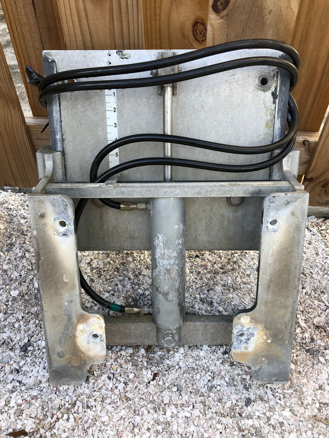 Hydraulic Jack Plate FS - The Hull Truth - Boating and Fishing Forum