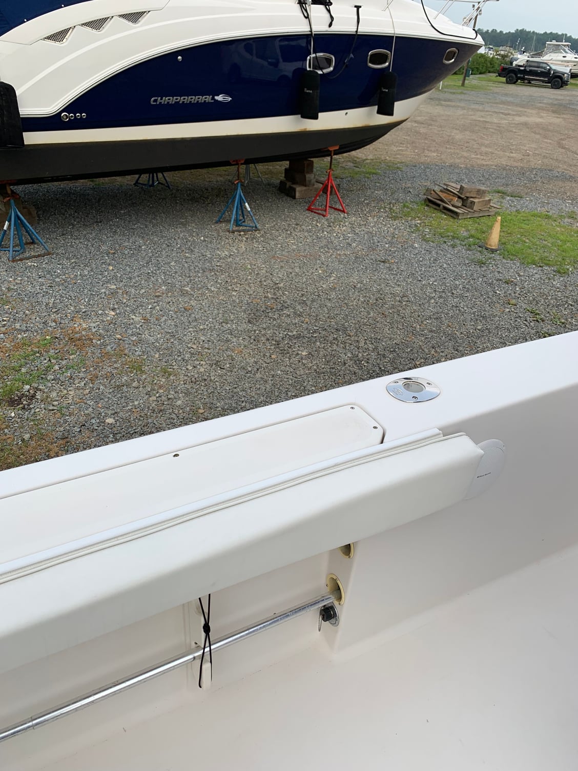 Gunnel mount Outrigger, Proline 240 - The Hull Truth - Boating and