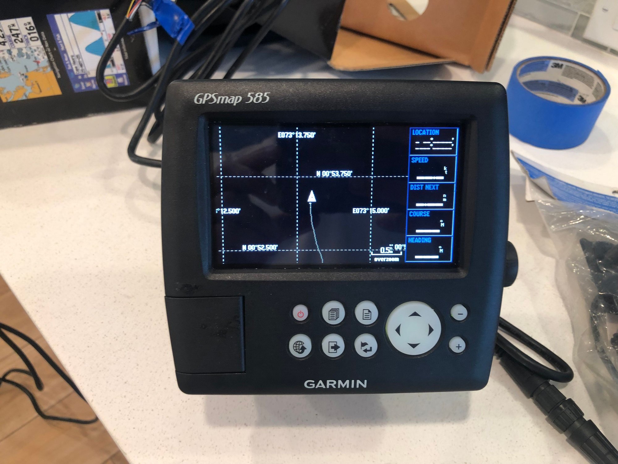 Sold*** Garmin 5" GPSMAP 585 & two new transom mount transducers Never