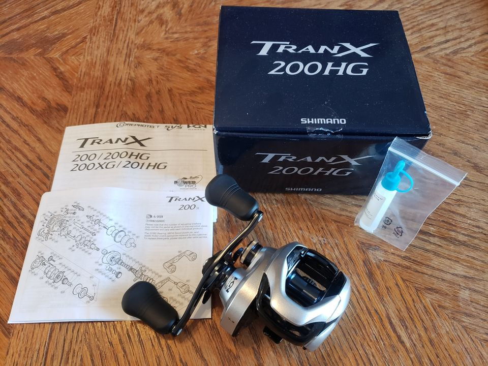 New Unused Shimano Tranx 200 and 300 - The Hull Truth - Boating and Fishing  Forum