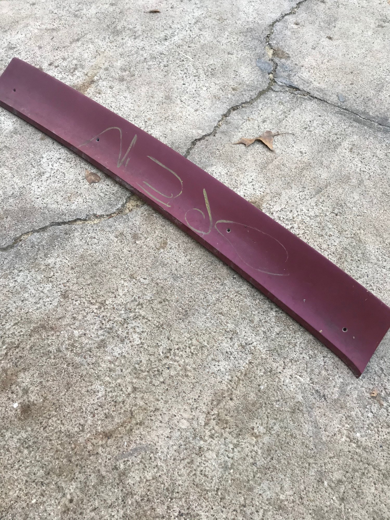 Convertible rear spoilers! 3 of them Third Generation FBody Message