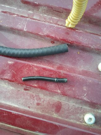The part that connects to the bottom of the module needs a male connection, so I cut a portion of the original line to secure to the 3/16 hose.
