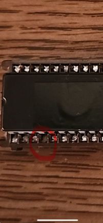 Question, is that socket damaged ?