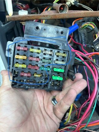 The 2 green 30amp have power but that’s it.