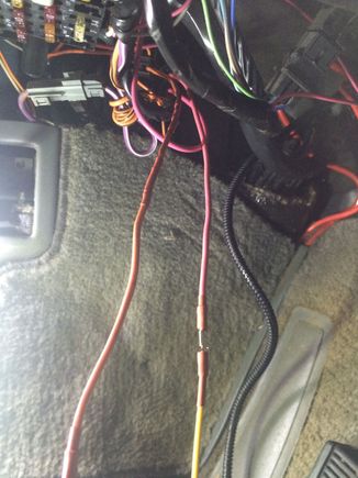 Connections to the C238 Junction Block for the IGN Hot Fuse Block.