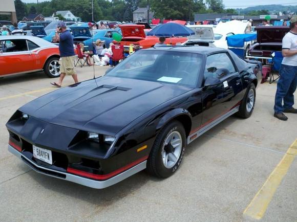 1983 z28
