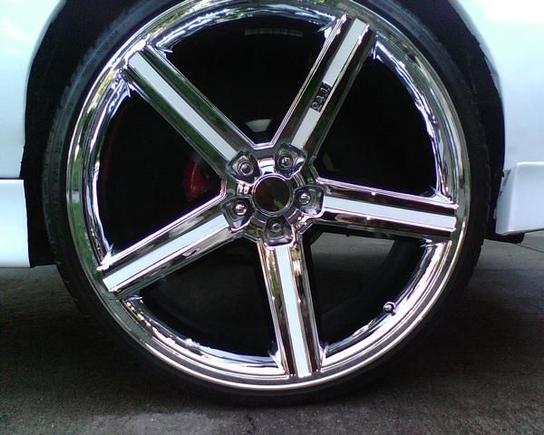 what u know bout 24s with white inserts???    Street Actions Muscle Car Club