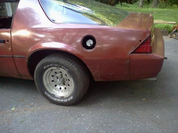 before-rear left quarter