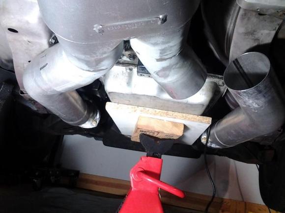 Y-pipe not aligning passenger side