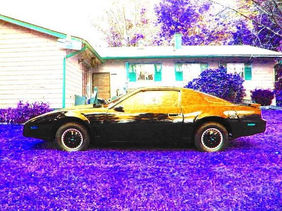 KITT....on acid. LOL