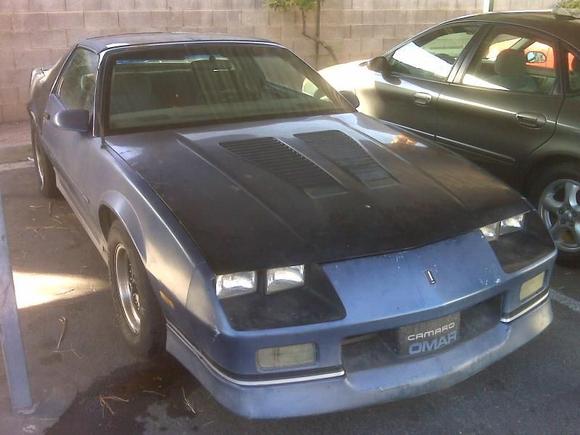 1986 this hood is for sale