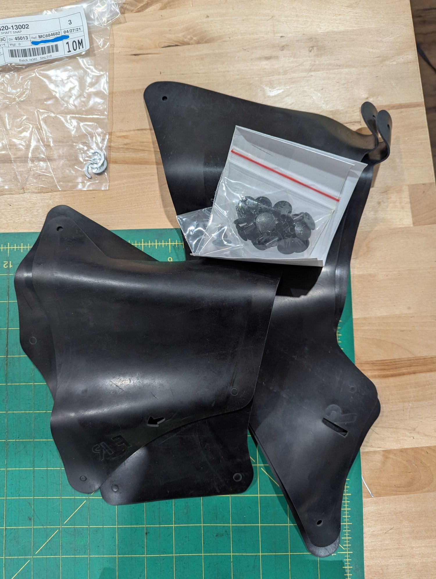 Splash Shields & Clips