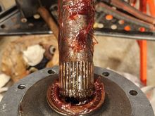 Spindle bushing greased.
