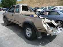 wrecked 2001 toyota tacoma