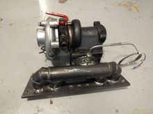 The turbo bolted up to the manifold.