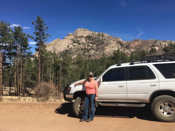 2017/03/18-Me with the 4Runner, Road 211.