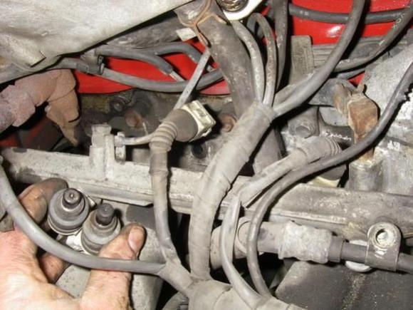 Injectors swapped ... Turned out to have sclerosis of the fuel lines and tanks which kept clogging the injector screens, swapped all