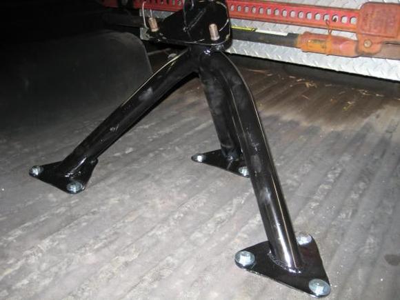 Sixditch Rockcrawling bed-mount tire carrier
