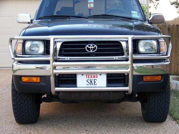 This is my new grill guard that I installed in January 2008.