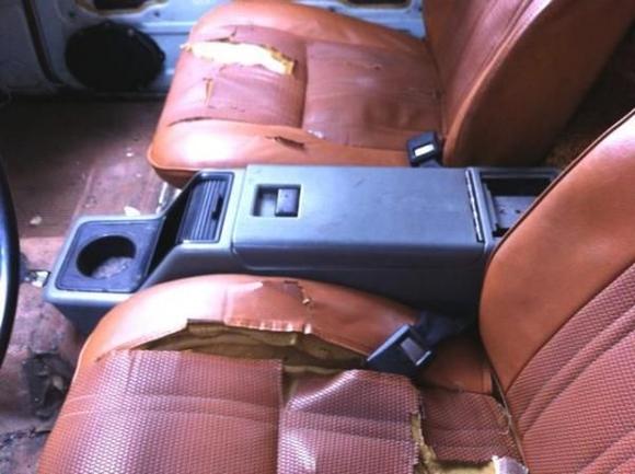 The seats need some work and that console is out of a ford explorer. Not sure about putting ford parts on a toyota but what the hell it works for now.