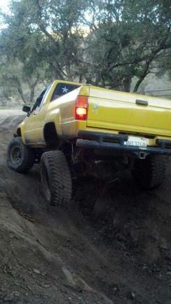 for reference that tire is 4ft off the ground
