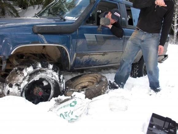 Get that tire up on that tire!