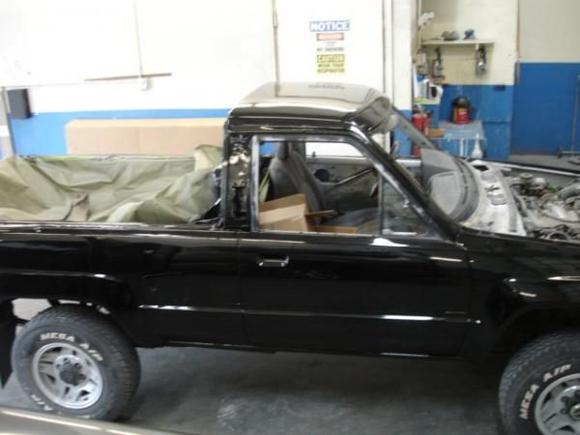 another side view..now i have to put in new windshield and and lights and take her home to start putting it all back to gether