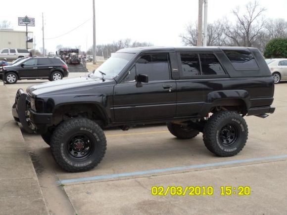 man i love my yota...and yes it does look good at the mall dude!