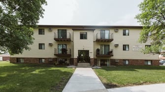 Richfield Apartment Community - Grand Forks, ND