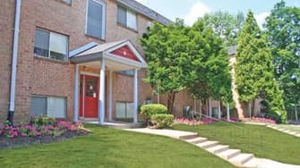 Holly Court Apartments - Phoenixville, PA