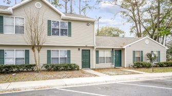 Hampton Ridge Apartments - Jacksonville, FL