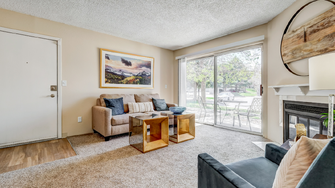 St. Moritz Apartment Homes - Lakewood, CO