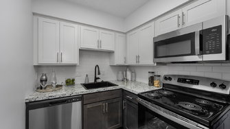 Millcroft Apartments and Townhomes  - Milford, OH