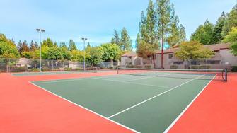 Greenhaven Oaks - Sacramento, CA