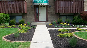 Sycamore Hills Apartments - Kansas City, MO