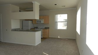 Hawthorne Hills Apartments - Denver, CO