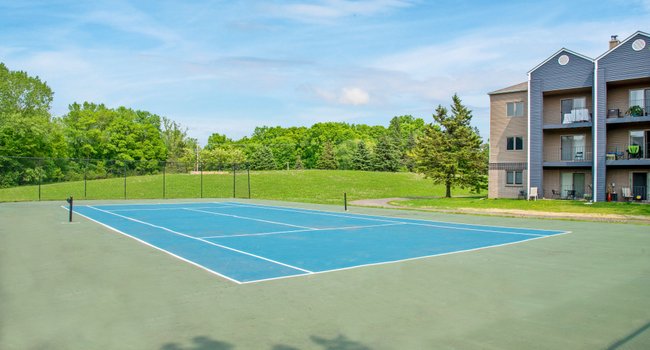 Park Place Apartments - 226 Reviews | Plymouth, MN Apartments for Rent | ApartmentRatings©