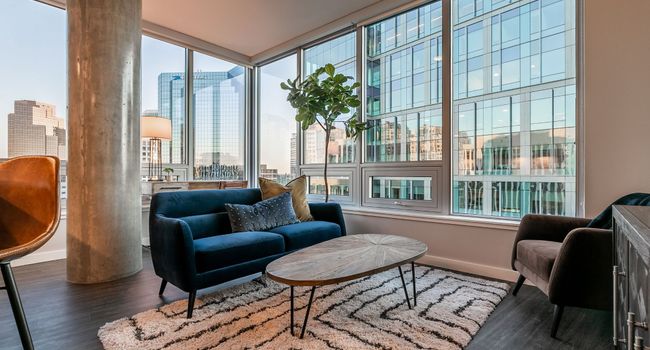 Video & Virtual Apartment Tours of The Bravern Penthouse Suites