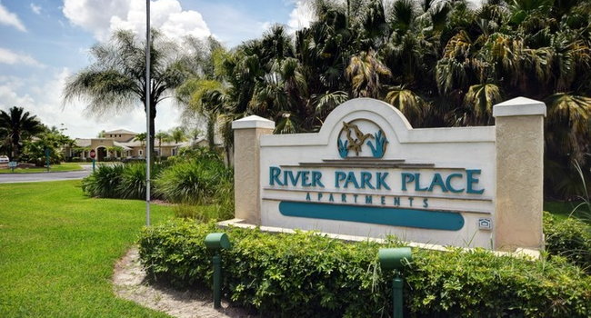 River Park Place Apartments - Vero Beach FL