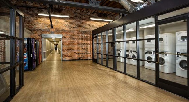 Coliseum Lofts 107 Reviews Richmond Va Apartments For Rent