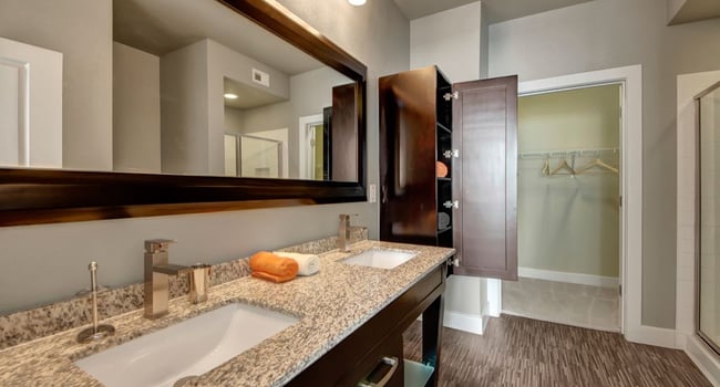The Enclave At Brookside Apartments 17 Reviews Tulsa Ok