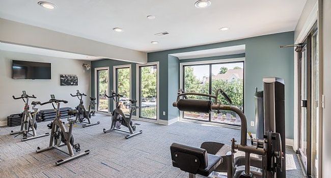 Caledon Apartments 112 Reviews Greenville Sc Apartments For