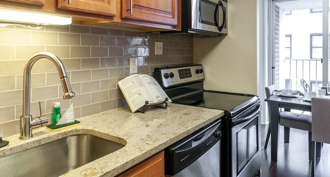 1500 Locust Apartments 74 Reviews Philadelphia Pa Apartments