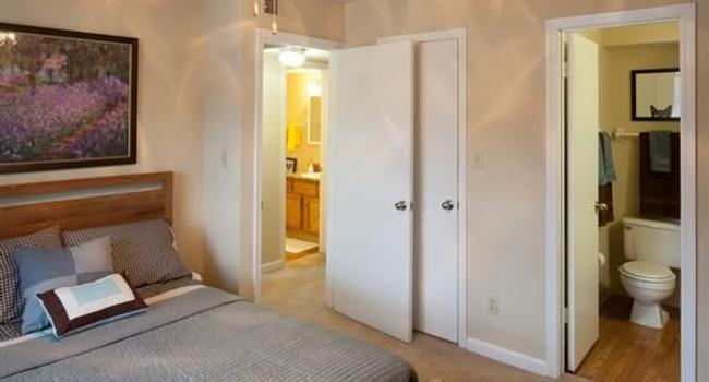 Chenal Lakes 324 Reviews Little Rock Ar Apartments For Rent Image Of Chenal Lakes In Little Rock Ar