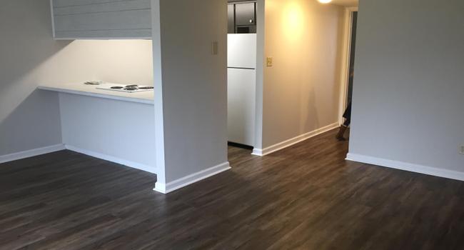 Meadowwood Apartments - 1 Reviews | Tifton, GA Apartments for Rent